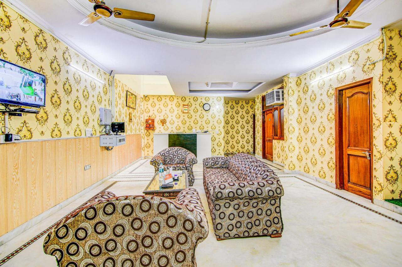 Fabexpress Royal Ashray Hotel Noida Eksteriør billede