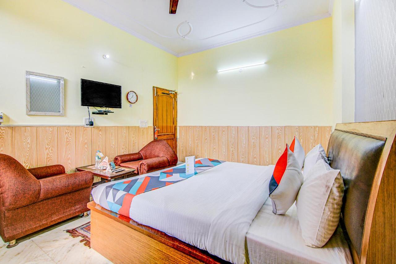 Fabexpress Royal Ashray Hotel Noida Eksteriør billede