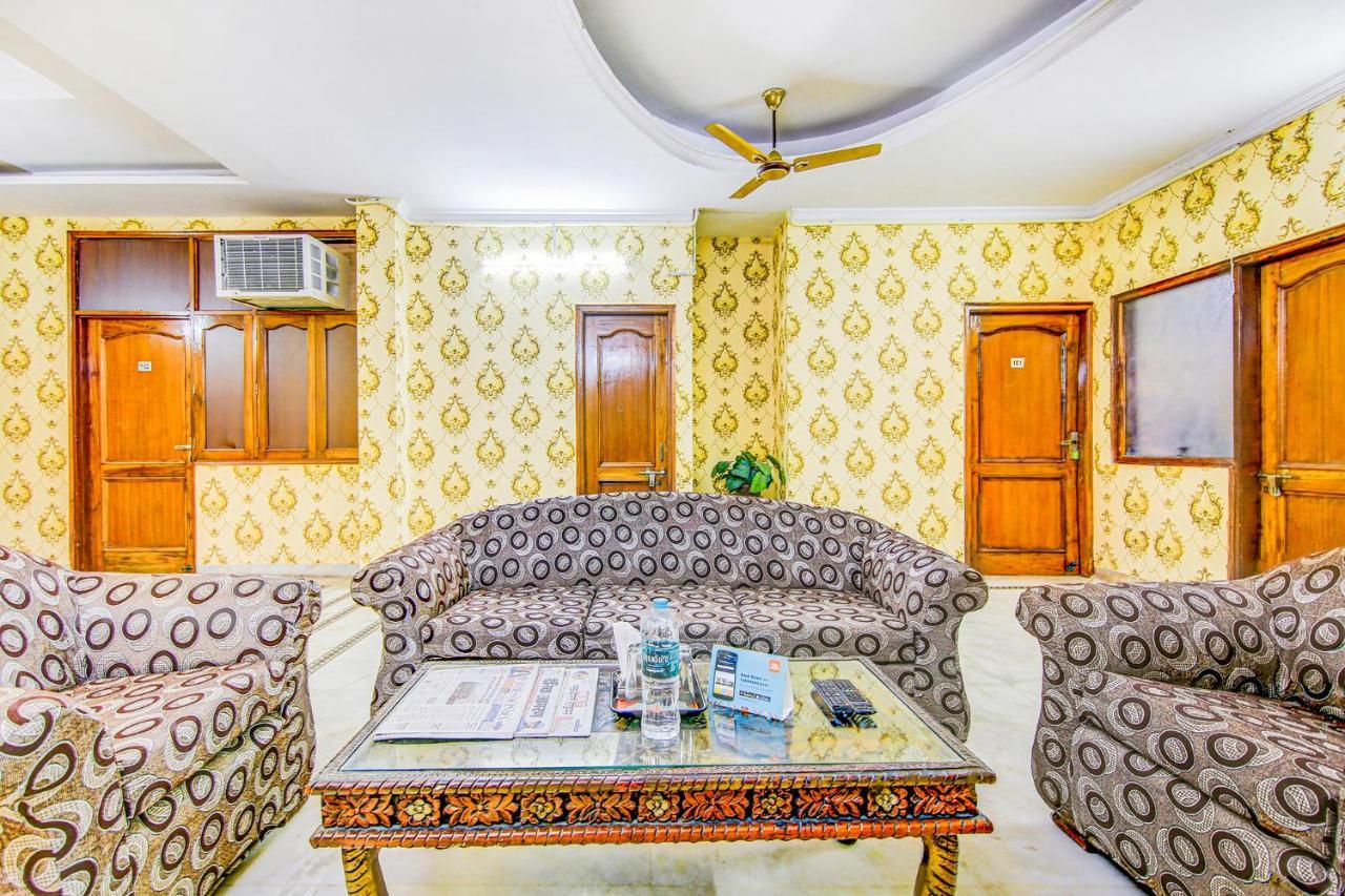 Fabexpress Royal Ashray Hotel Noida Eksteriør billede