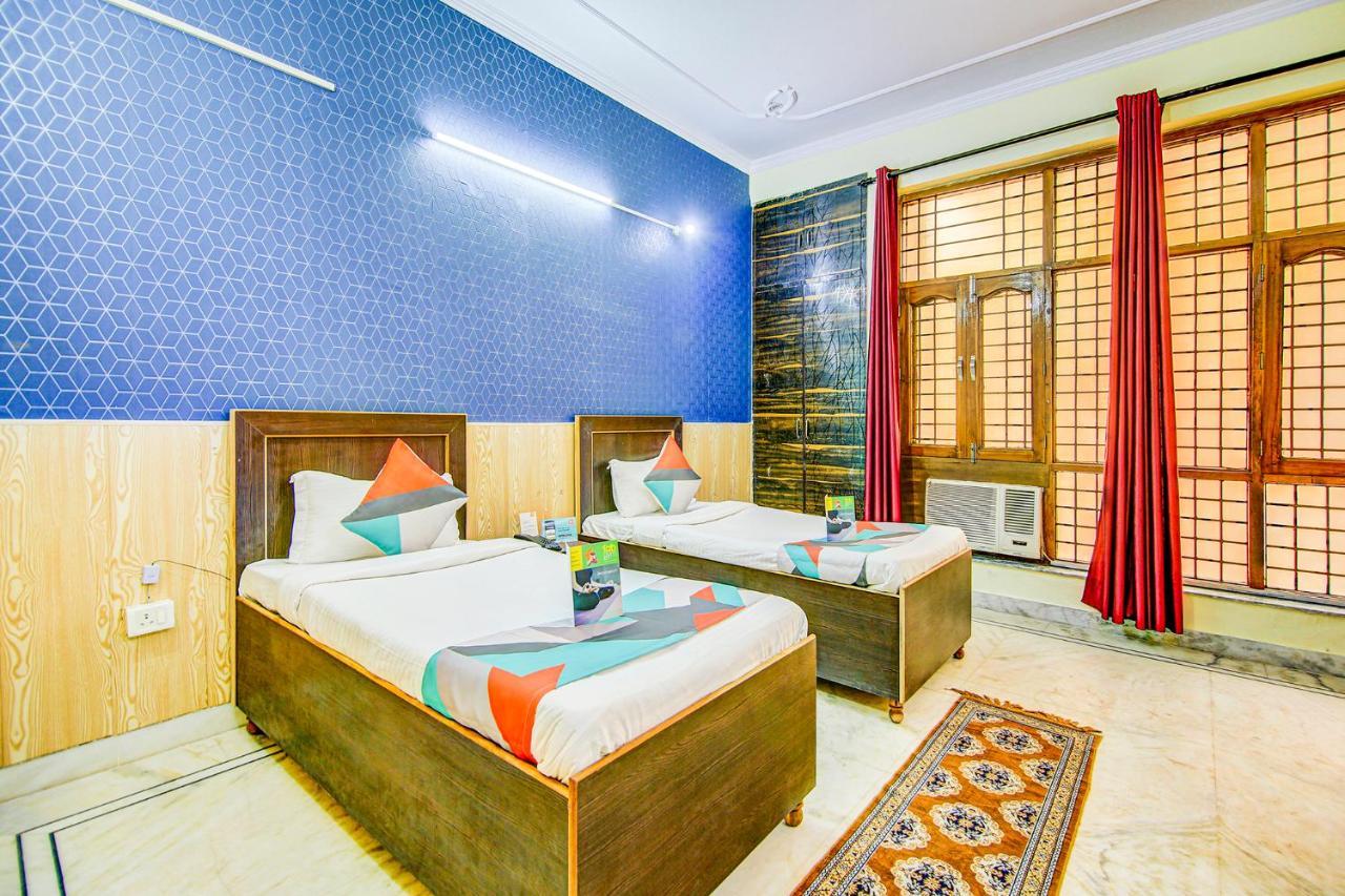 Fabexpress Royal Ashray Hotel Noida Eksteriør billede