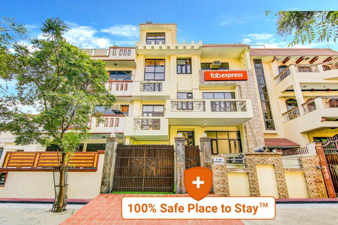 Fabexpress Royal Ashray Hotel Noida Eksteriør billede
